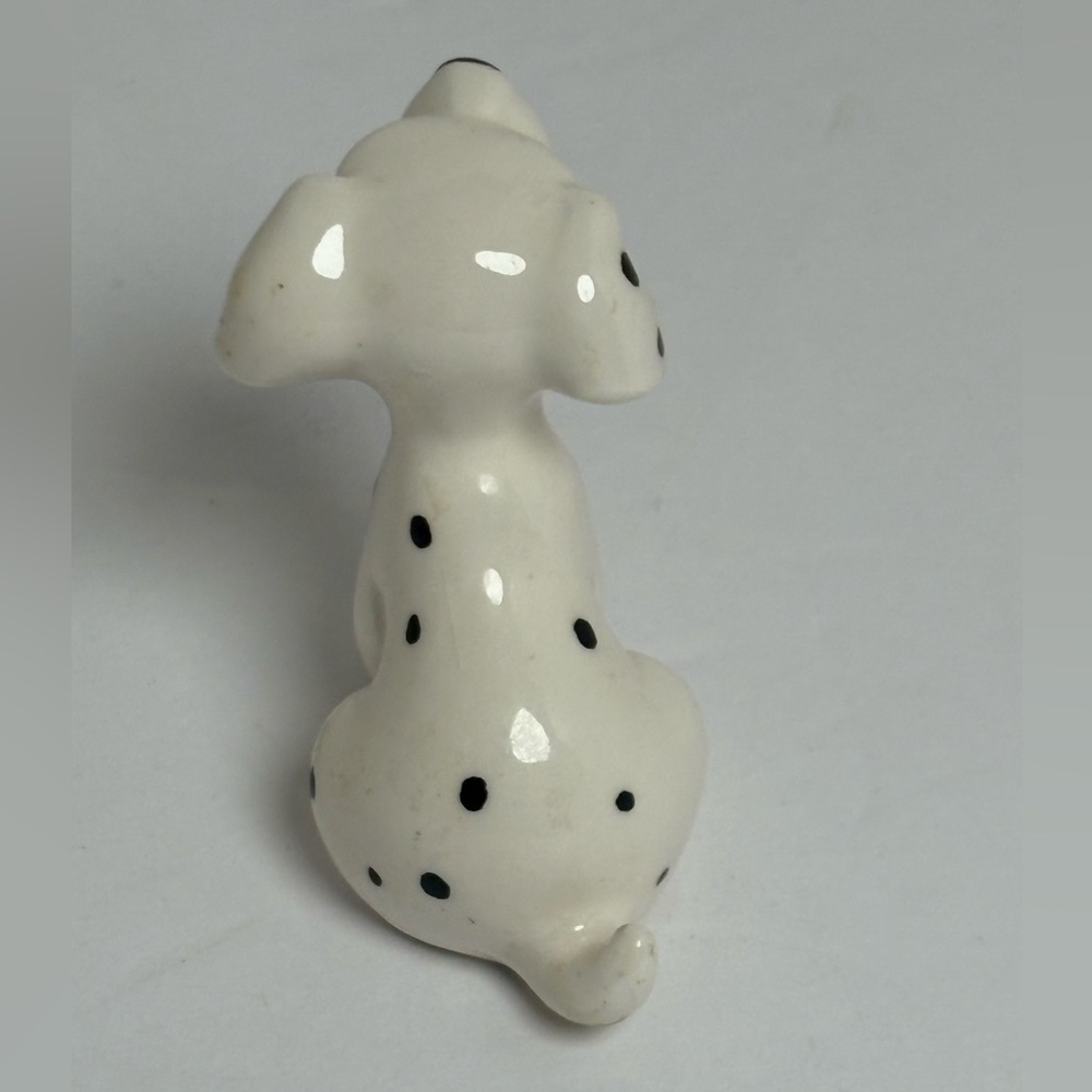 Vintage Disney Japan Dalmatian Dog Figurine - Lucky from 101 Dalmatians - Picture 4 of 16